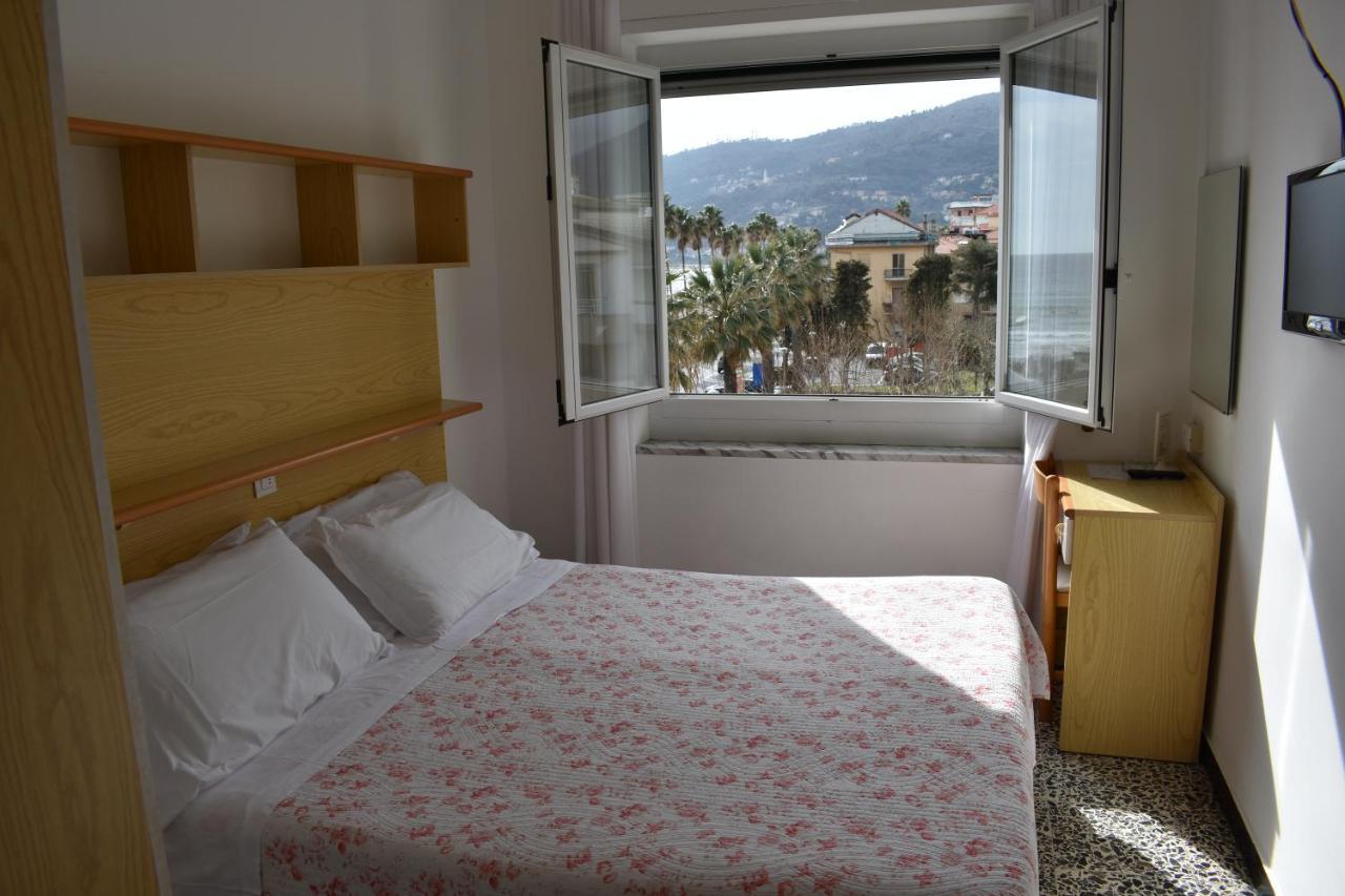 Hotel Garden Andora Exterior photo